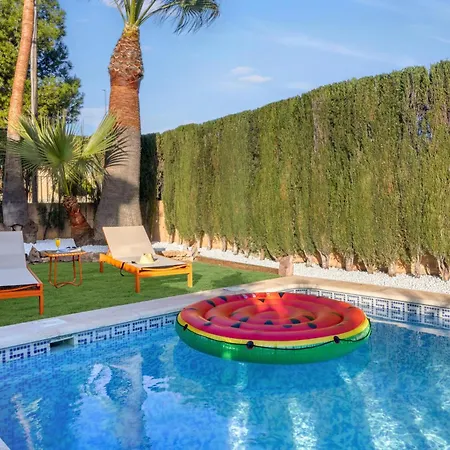 Villa Elia, Cinema, Gym, Kidsroom, Pool & Bbq *