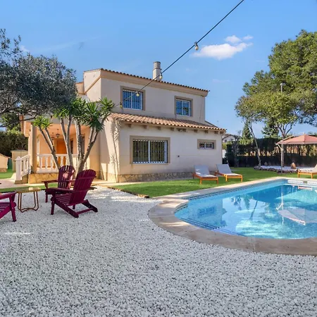 Elia, Cinema, Gym, Kidsroom, Pool & Bbq * L'Eliana