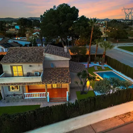 Elia, Cinema, Gym, Kidsroom, Pool & Bbq La Eliana