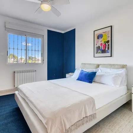 Villa Elia, Cinema, Gym, Kidsroom, Pool & Bbq L'Eliana