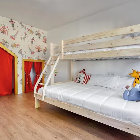Villa Elia, Cinema, Gym, Kidsroom, Pool & Bbq *